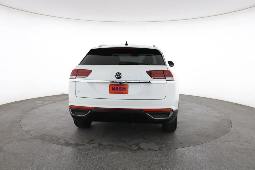 Used 2022 White Volkswagen 2.0T SE image 11