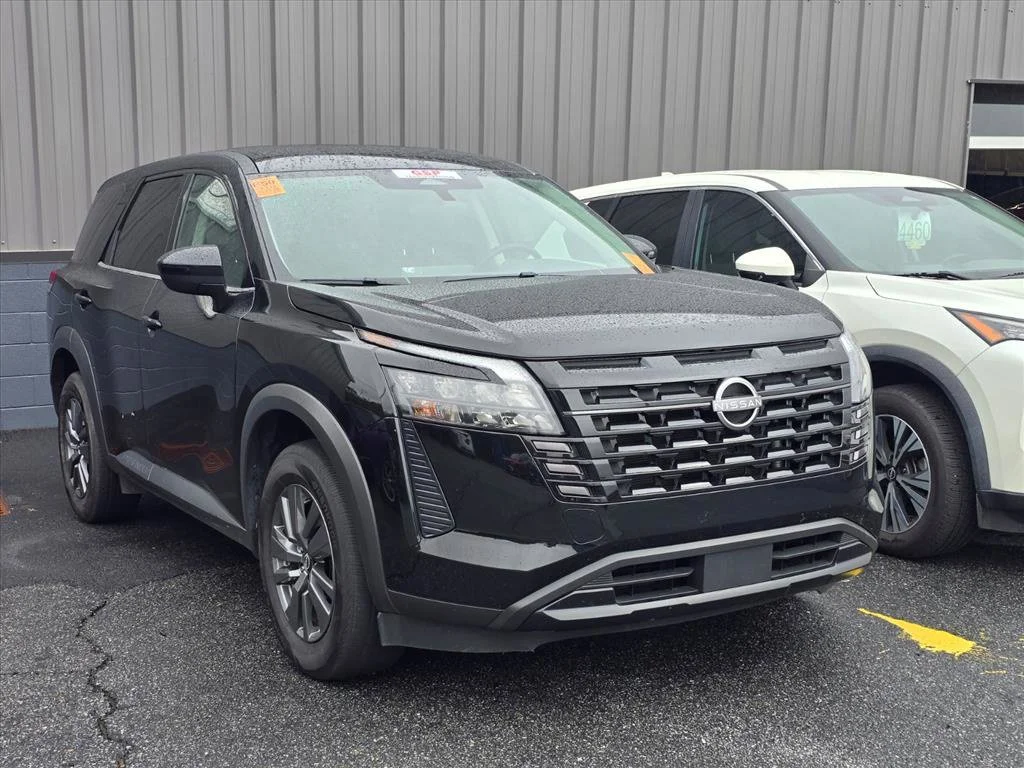 Used 2026 Black Nissan S image 11