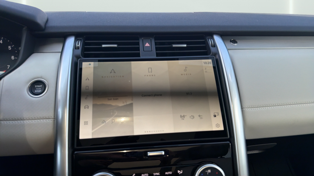 New 2026 Eiger Grey Land Rover Dynamic SE image 22