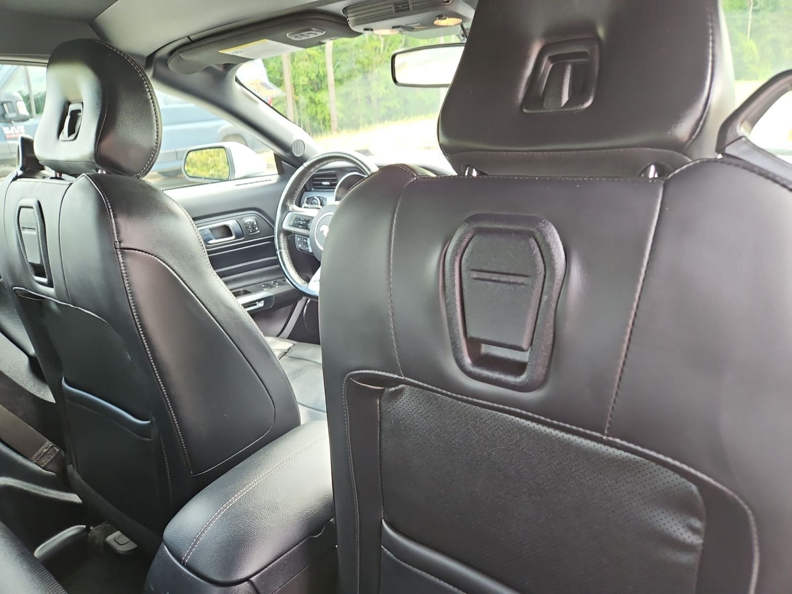 Used 2019 Silver Ford GT Premium image 18