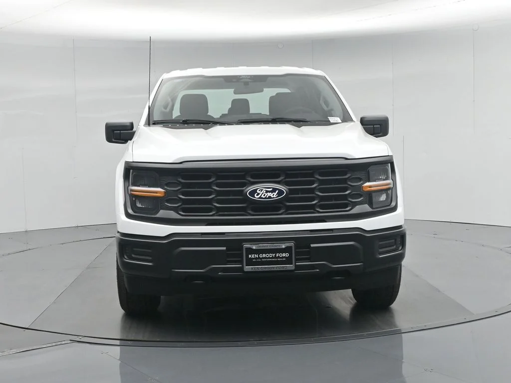 New 2026 Oxford White Ford XL image 50