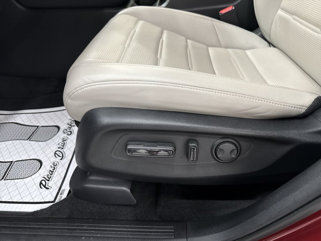 2025 Honda CR-V EX-L - Photo 13