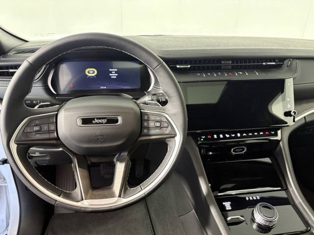 New 2026 White Jeep Altitude image 28