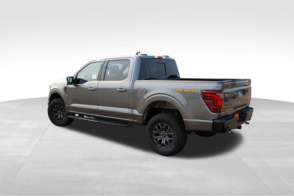 New 2026 Gray Ford Tremor image 5