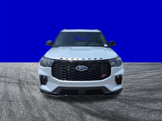 New 2026 Space White Metallic Ford ST image 9