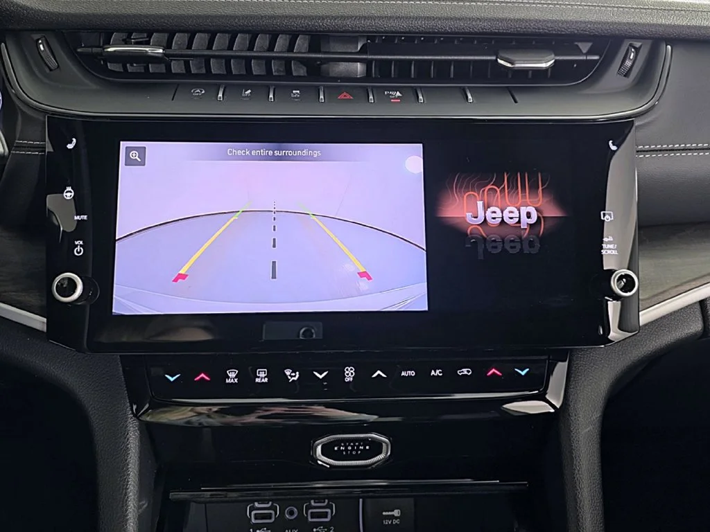 Used 2026 Silver Jeep Altitude image 14