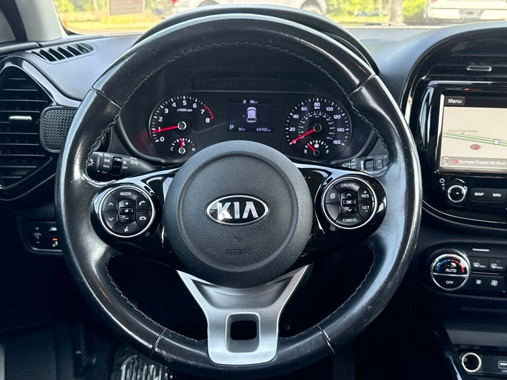 Used 2020 Gold Kia EX image 12