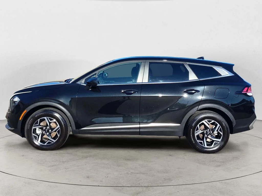 Used 2023 Black Kia LX image 2