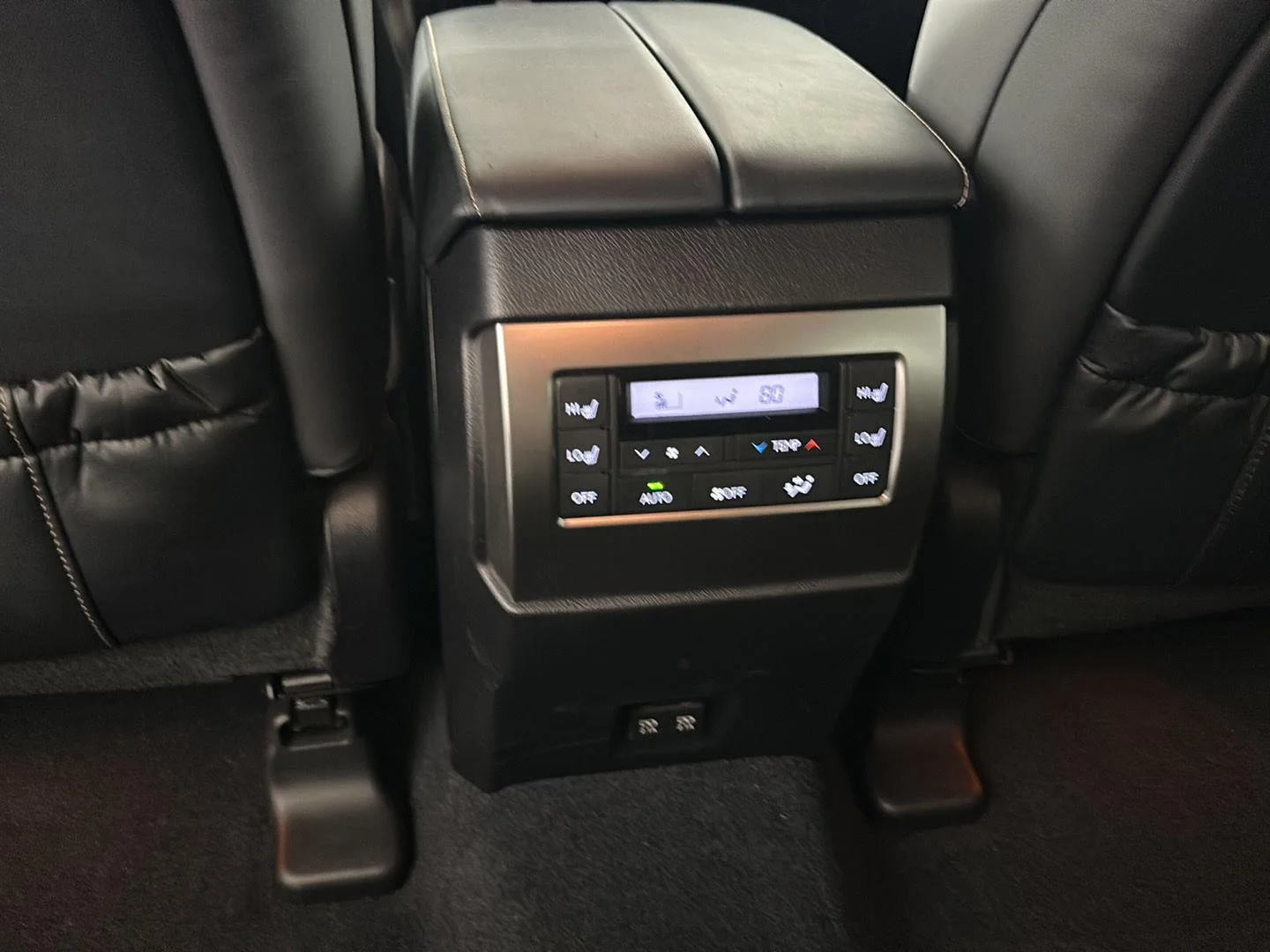 Used 2023 Eminent White Pearl Lexus  image 23