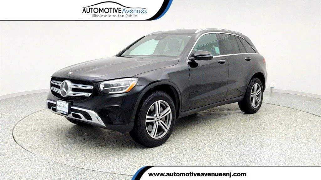 Used 2022 Black Mercedes-Benz GLC 300 SUV with 12.3
