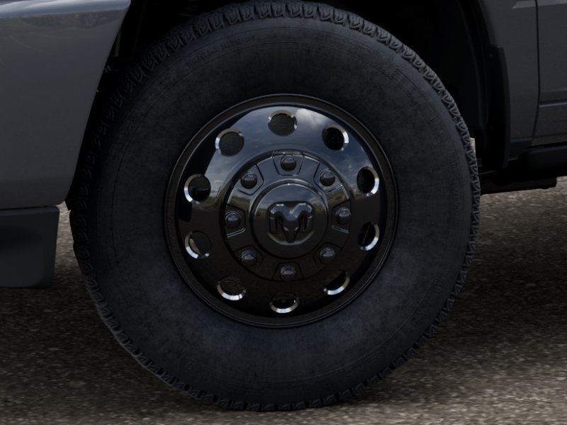 New 2026 Ceramic Gray Clear-Coat Exterior Paint RAM Laramie image 4