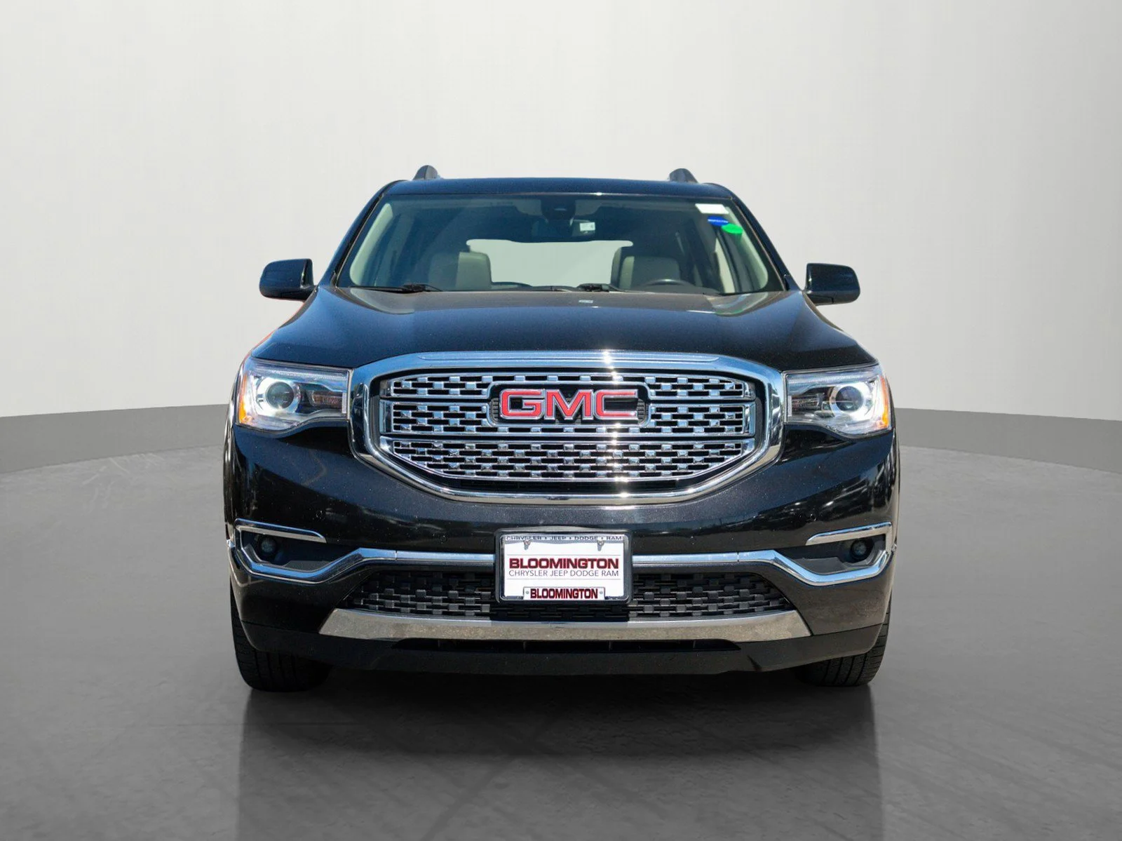 Used 2019 GMC Acadia Denali with VIN 1GKKNXLS7KZ165160 for sale in Minneapolis, Minnesota