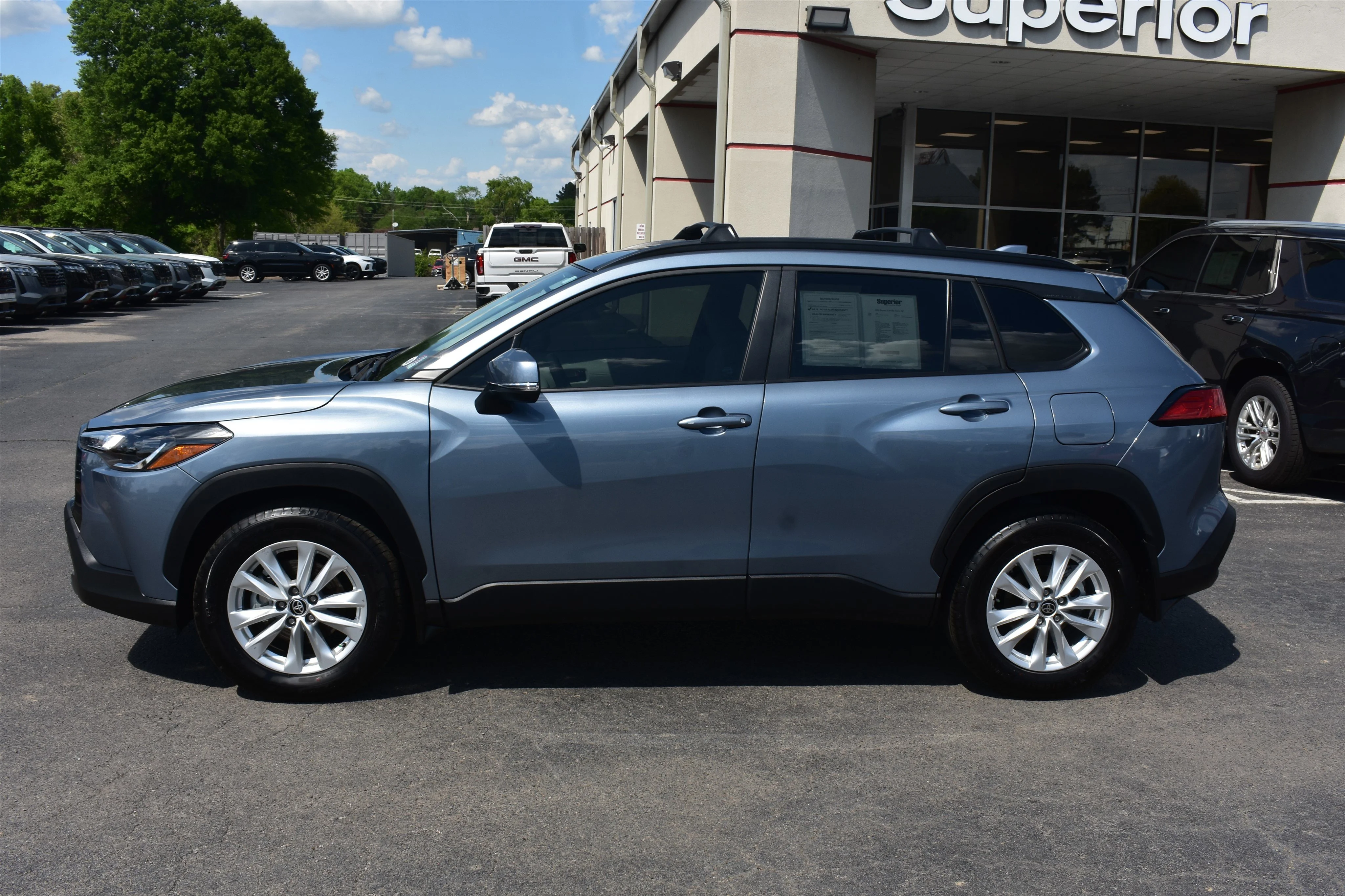 Used 2024  Toyota LE image 10