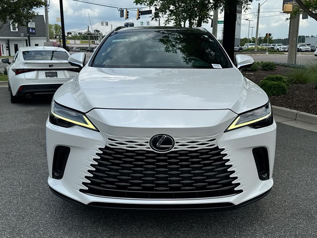 Certified Used 2023 White Lexus 350 Luxury image 4
