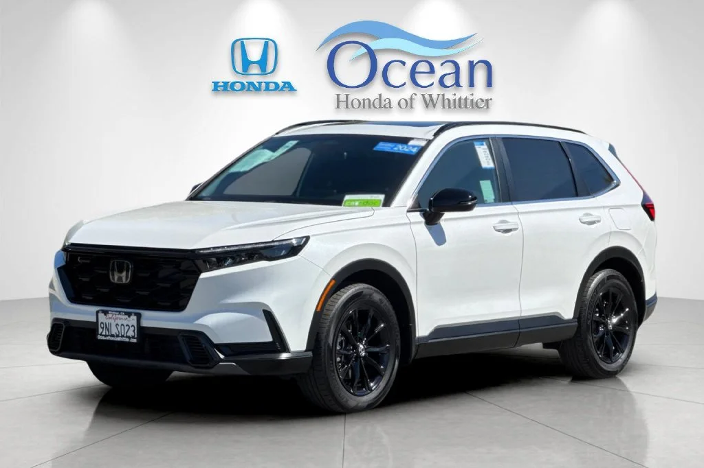 Certified Used 2024 Platinum White Pearl Honda Sport image 8