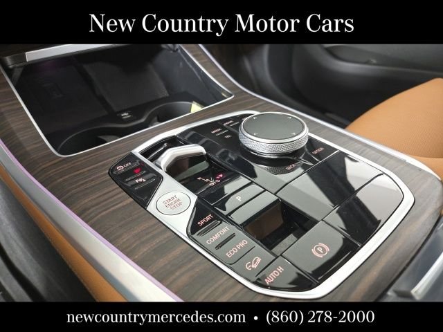 Used 2024 Black BMW xDrive40i image 24