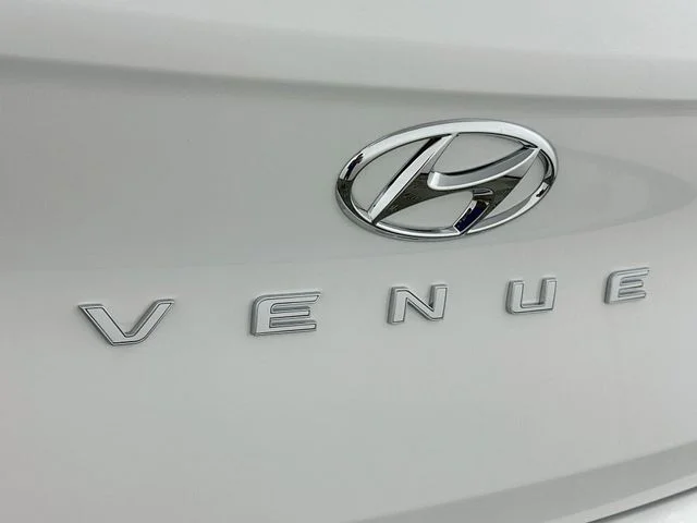New 2026 Hyundai VENUE SEL