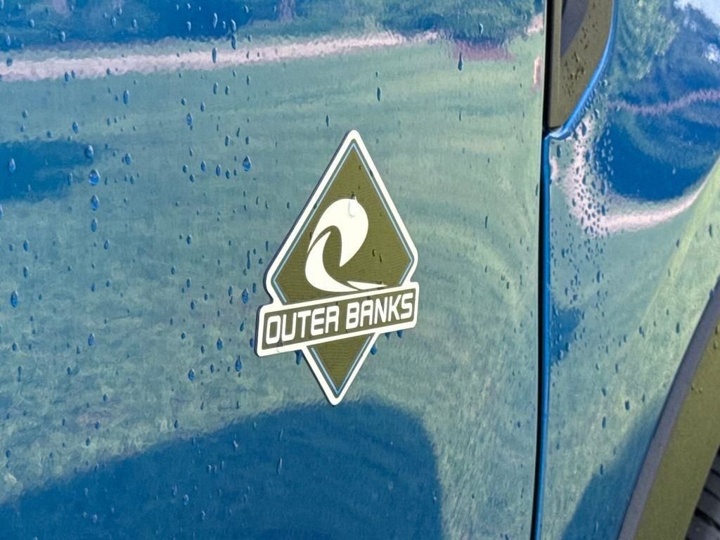New 2025 Velocity Blue Metallic Ford Outer Banks® image 51
