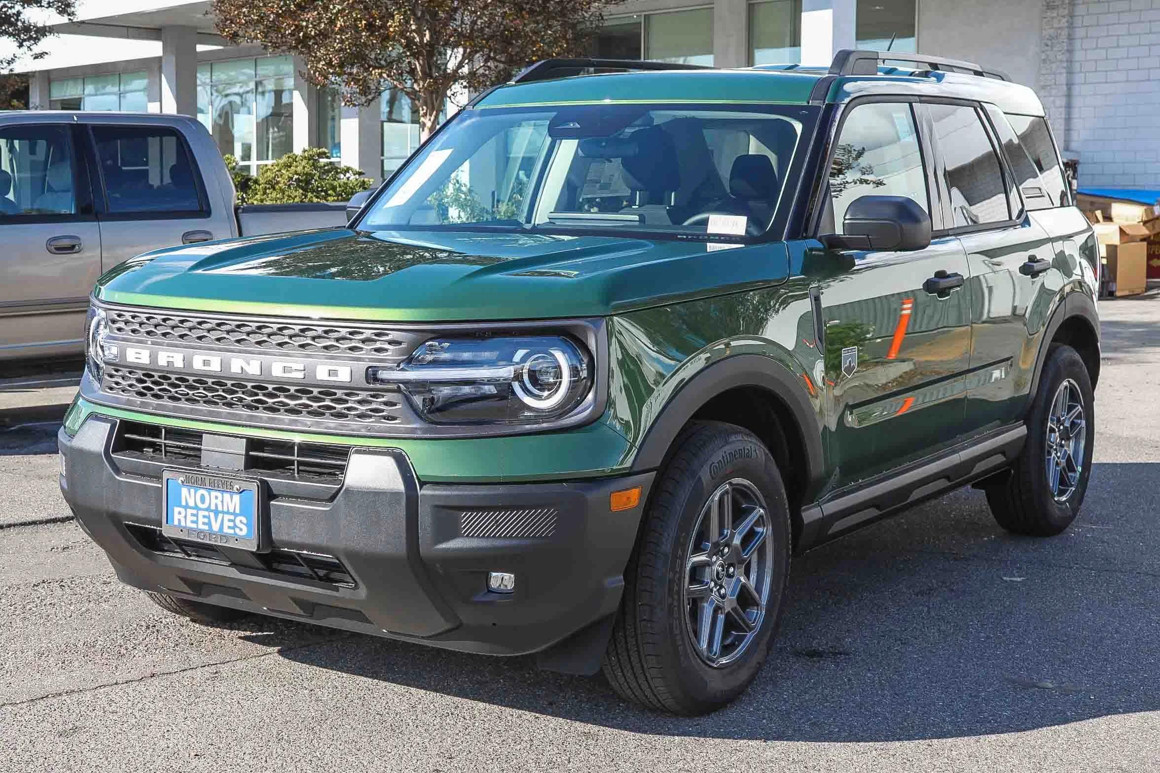 New 2025 Eruption Green Metallic Ford Big Bend® image 3