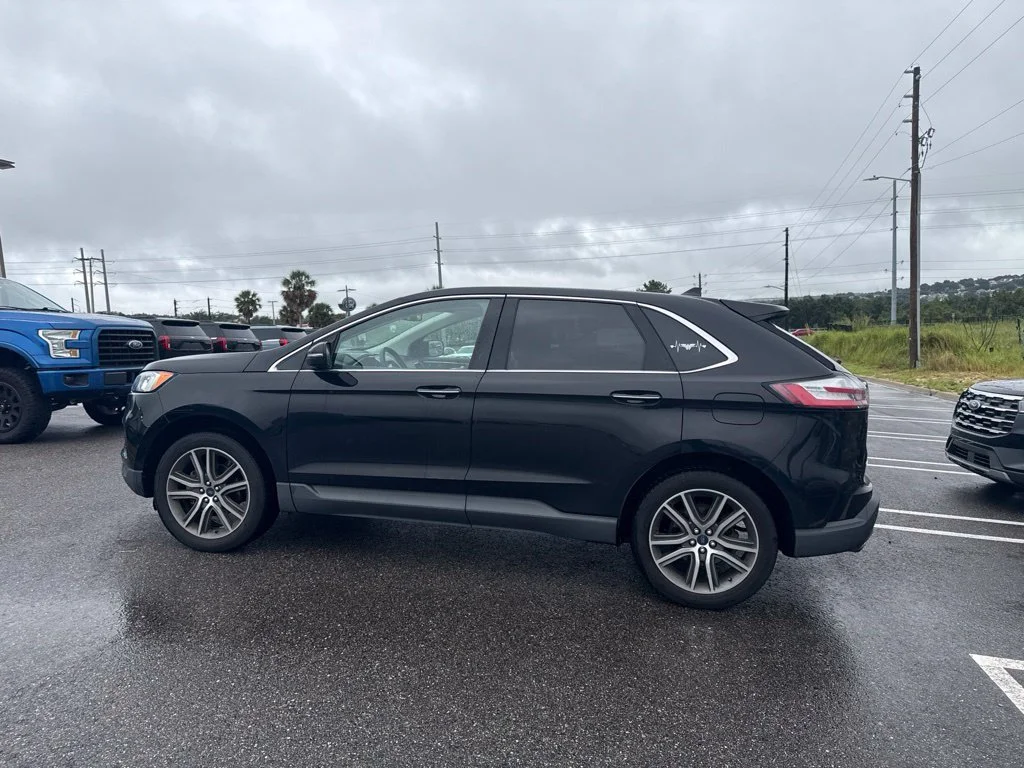 Used 2020 Agate Black Ford Titanium image 4