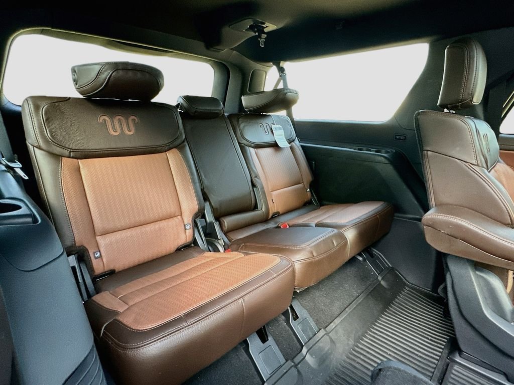 Used 2025 Black Ford King Ranch image 28