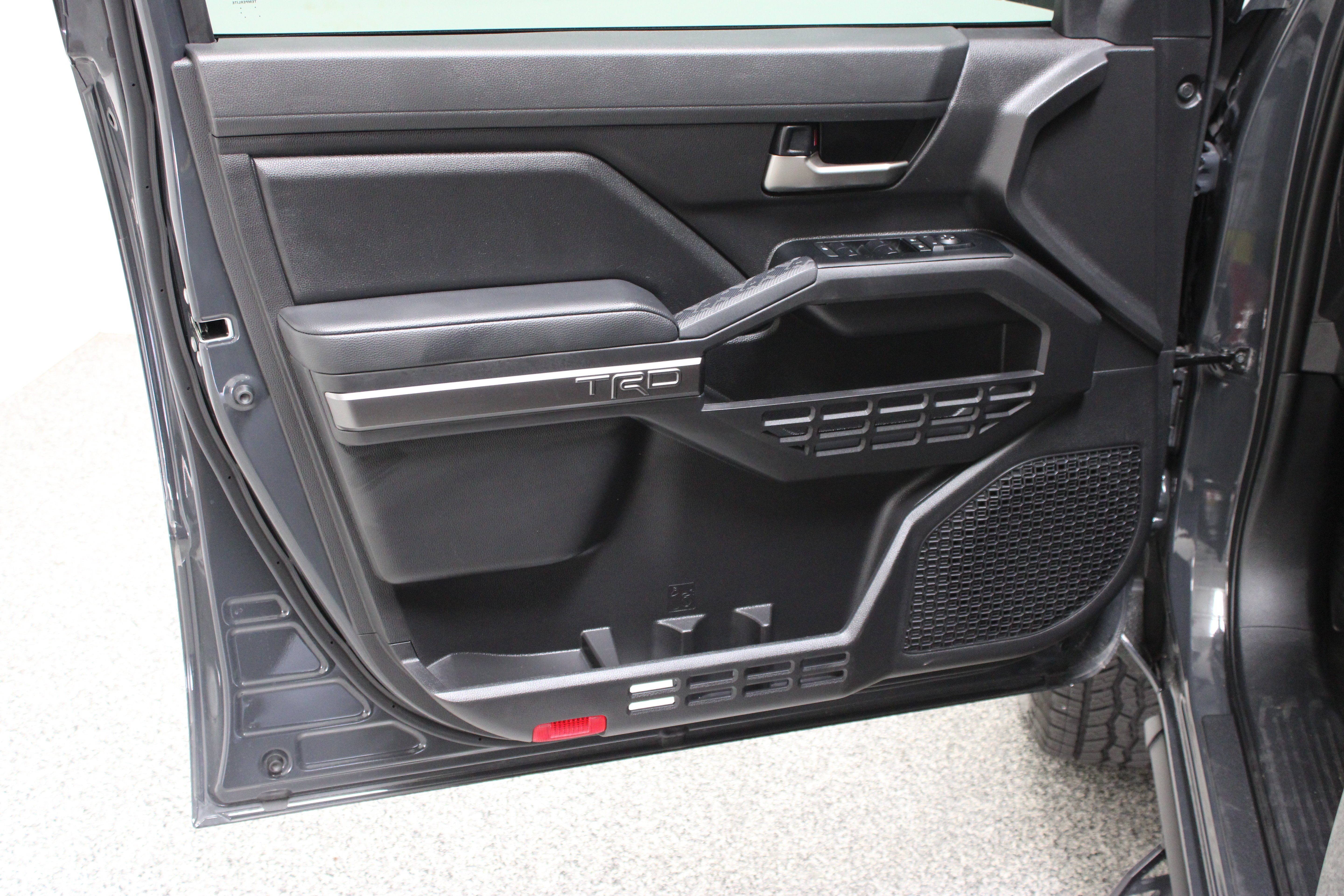Used 2025 Underground Toyota TRD Off Road Hybrid 2.4T image 13