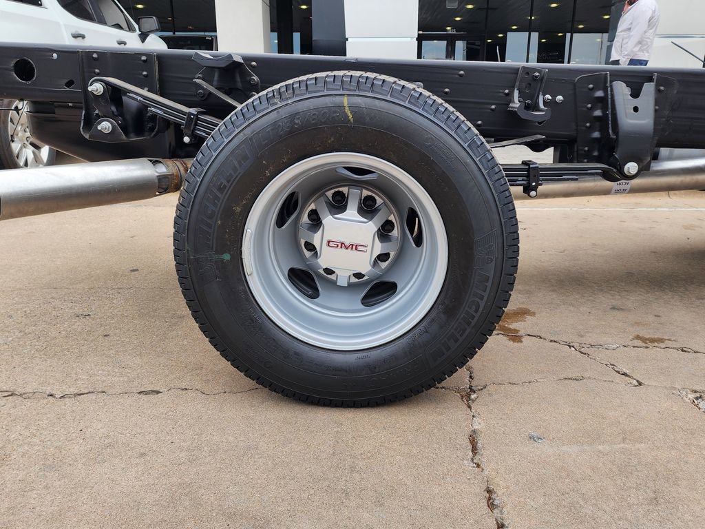 2026 GMC Sierra 3500HD Pro - Photo 48