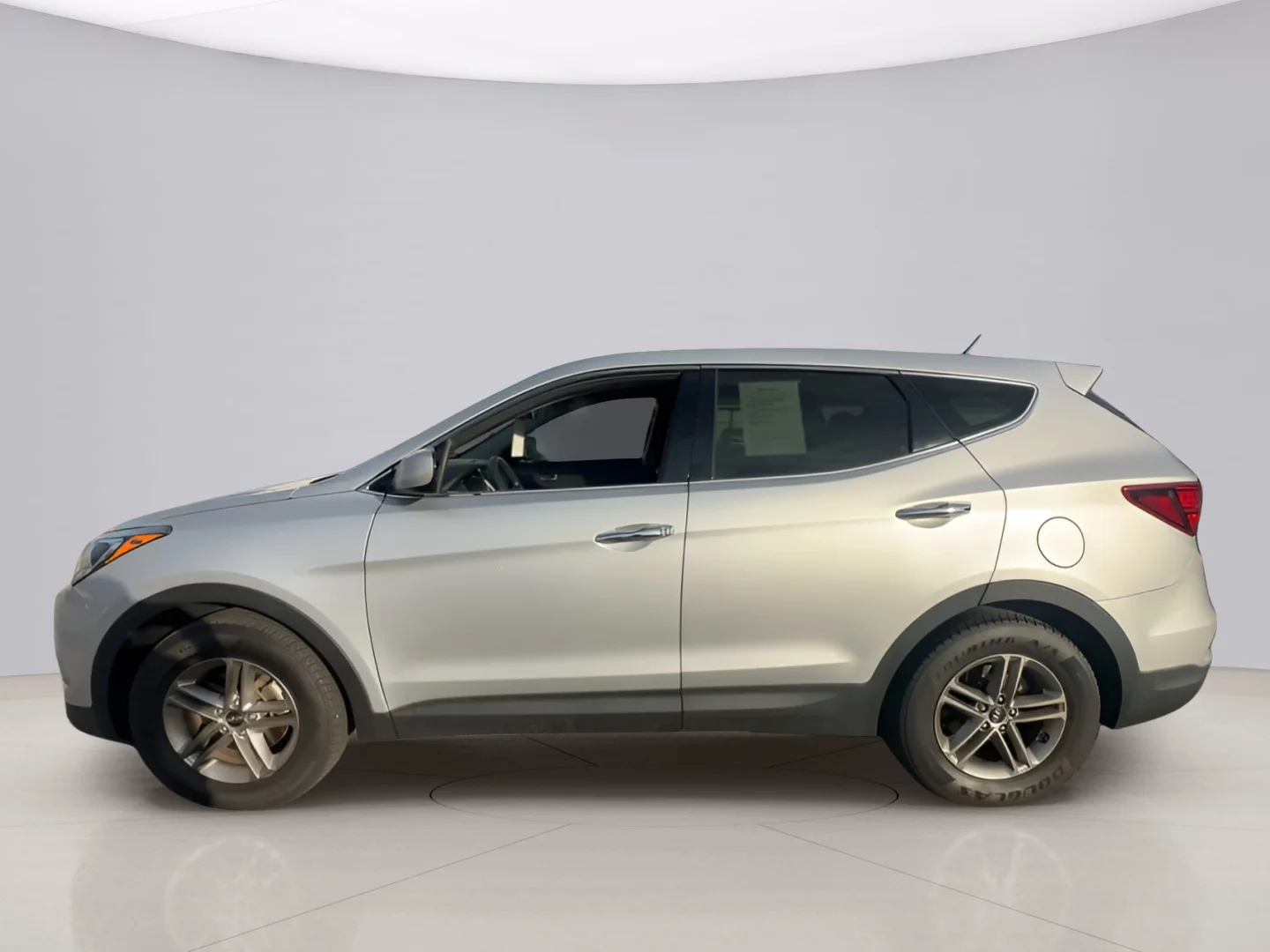 Used 2018 Silver Hyundai SPORT image 5