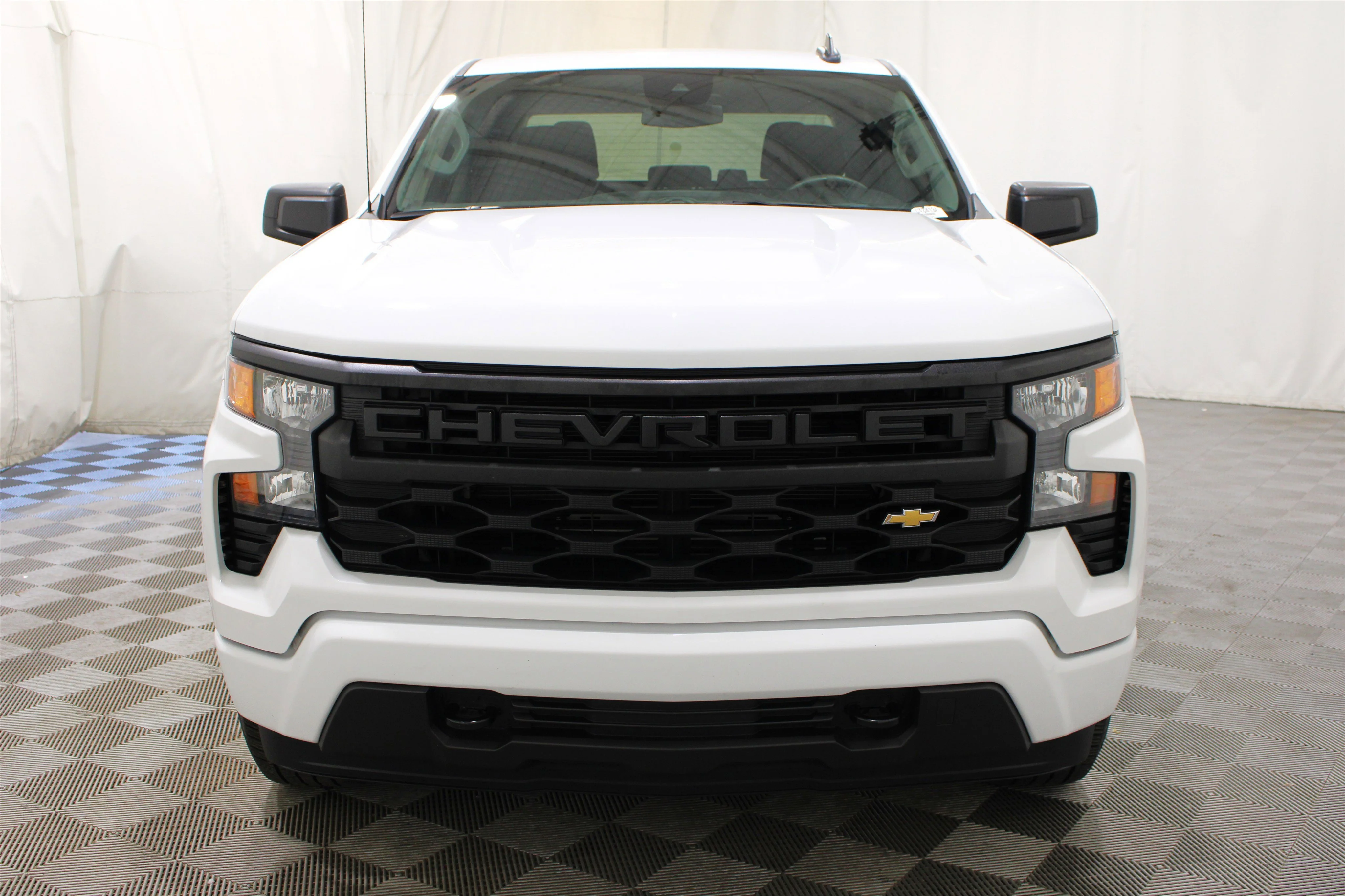 Used 2024 Summit White Chevrolet Custom image 32