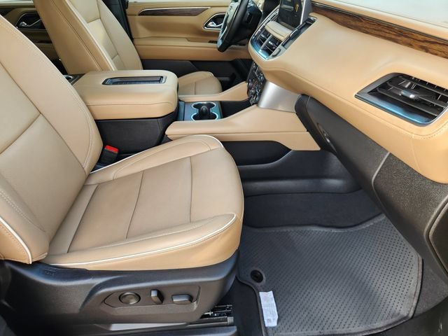 2024 Chevrolet Suburban Premier - Photo 14