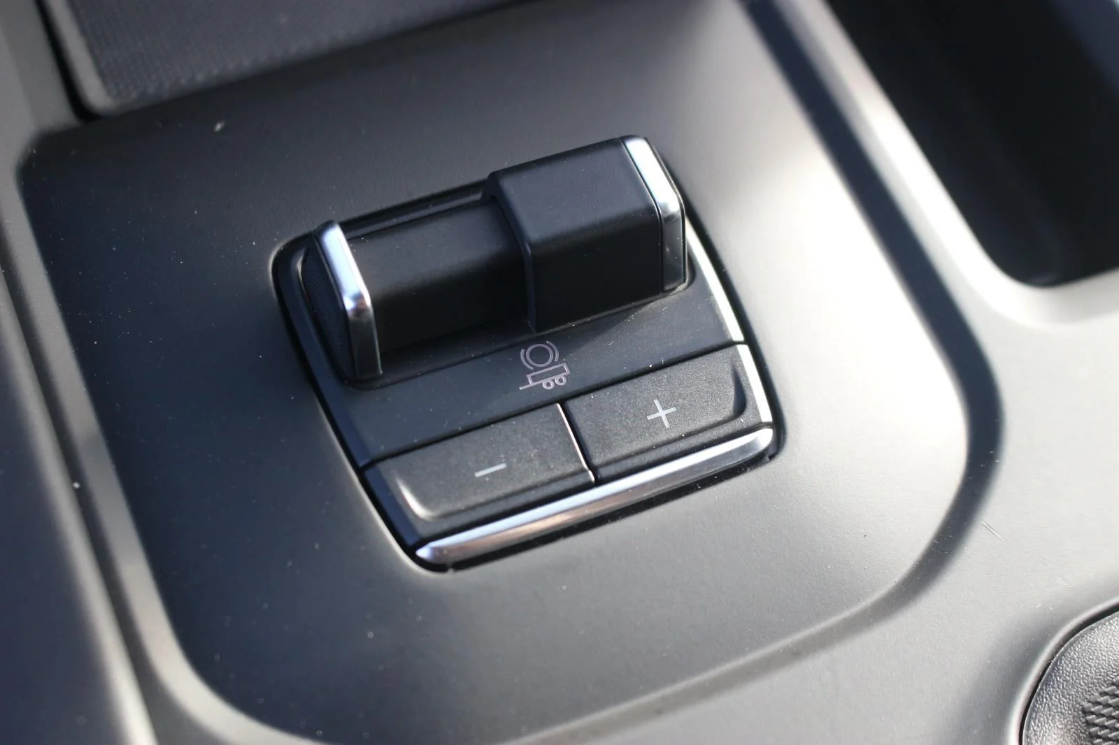 Used 2024 Titanium Rush Metallic GMC AT4X image 31