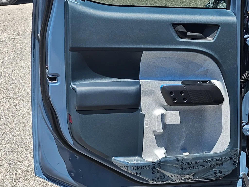 New 2026 Azure Gray Metallic Tri-Coat Ford XLT image 32
