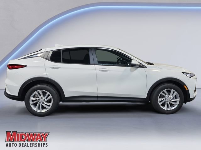 New 2026 Summit White Buick Preferred image 6