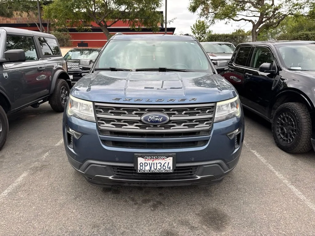 Used 2018 Blue Ford XLT image 17