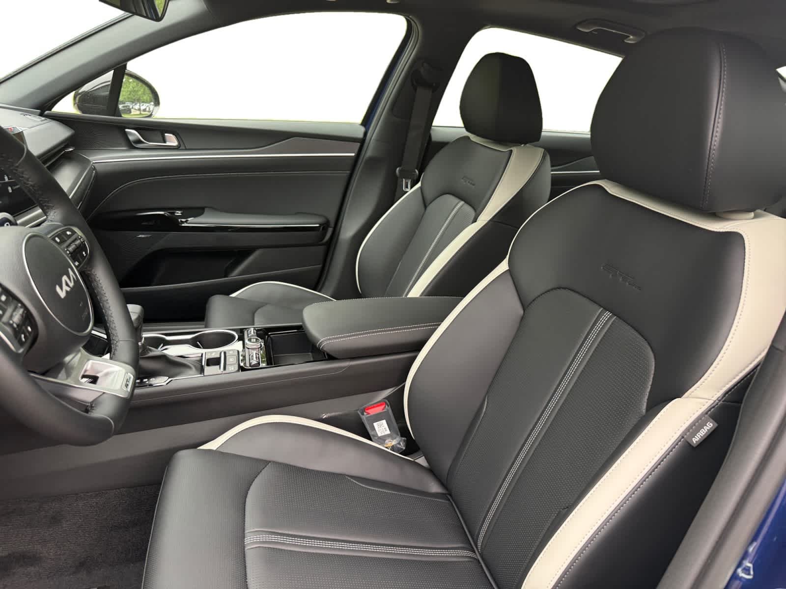 New 2026 Yacht Blue Kia GT-Line AWD image 11