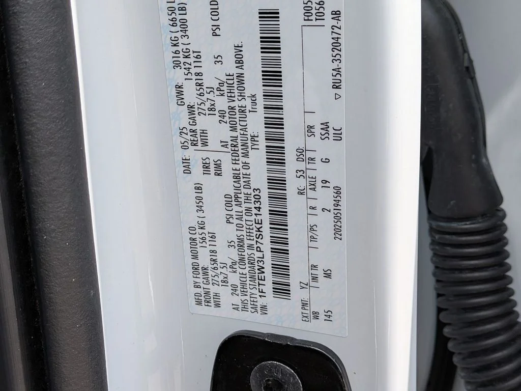 Used 2025 White Ford XLT image 31