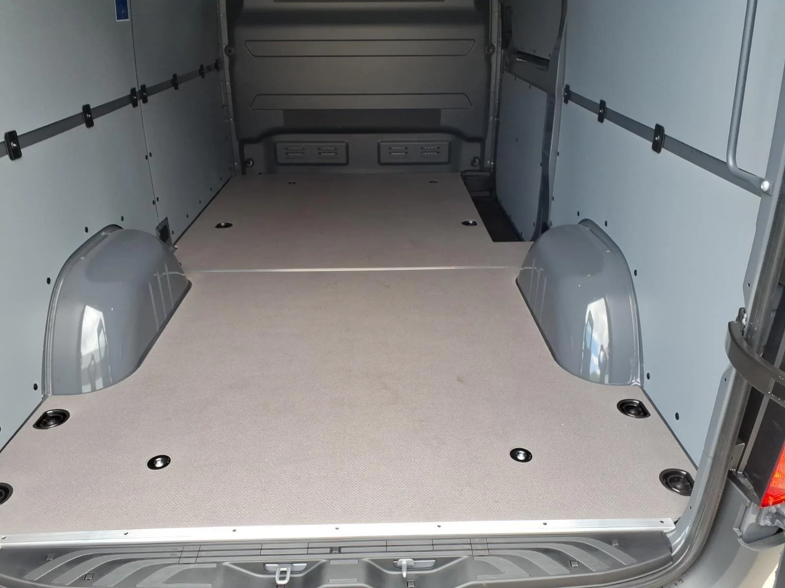 New 2026 Stone Grey Mercedes-Benz 2500 Standard Roof I4 Diesel 144" RWD image 14