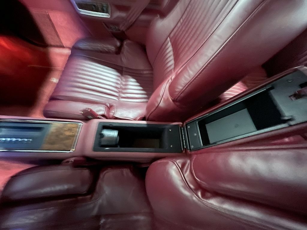 Used 1991  Buick Custom image 64