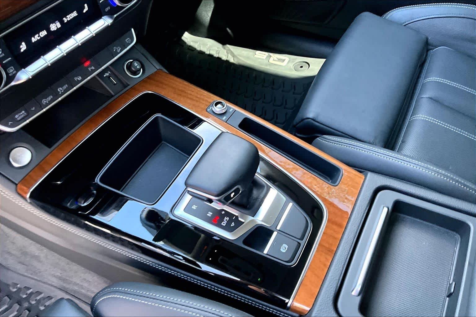 Used 2022  Audi S line Prestige image 17