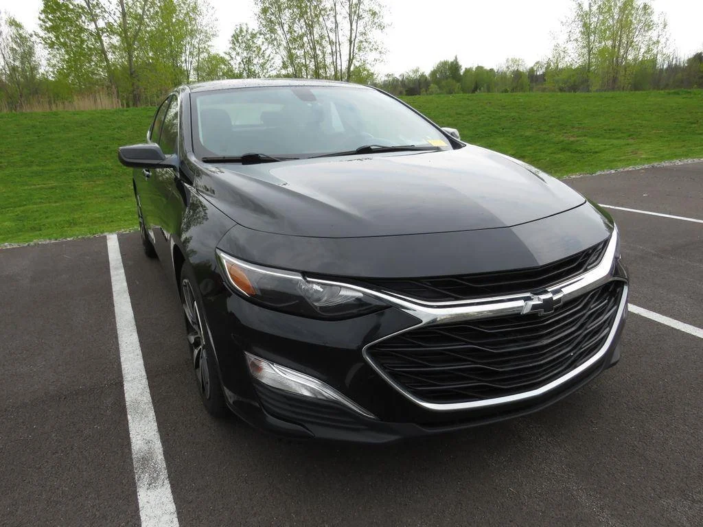 Used 2020 Black Metallic Chevrolet RS image 3