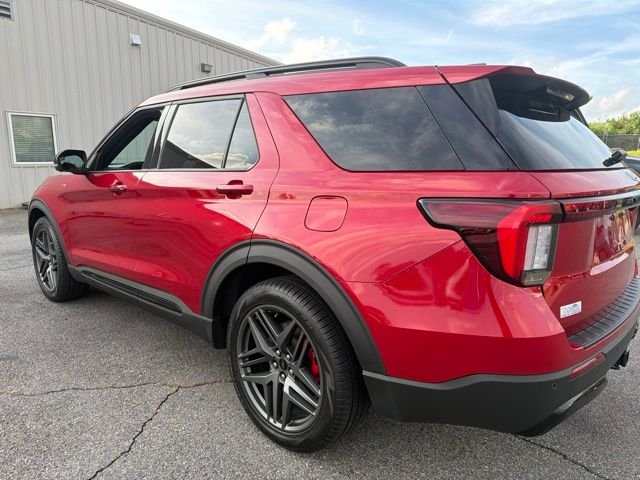 Used 2026 Red Ford ST-Line image 5