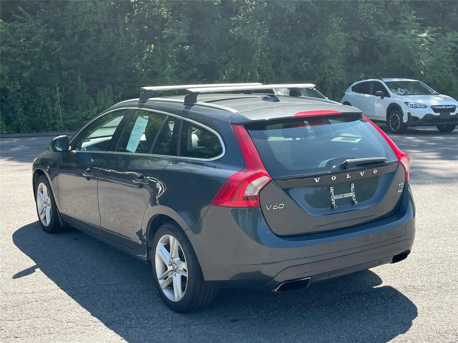 Used 2015 Gray Volvo T5 Premier image 3