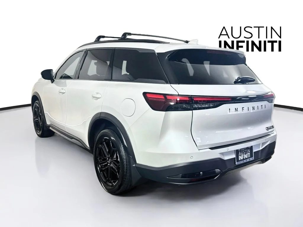 Certified Used 2027 White INFINITI SPORT image 7