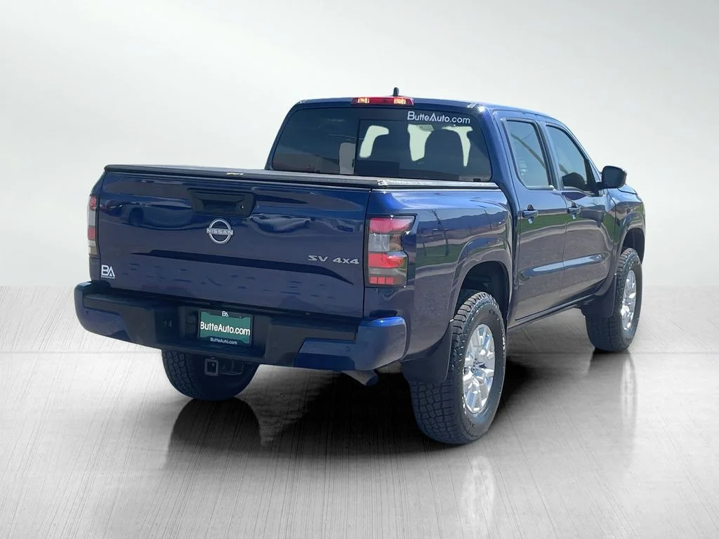 Used 2023 Deep Blue Pearl Nissan SV image 3