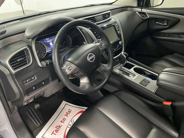 Used 2024 Gray Nissan SV image 13