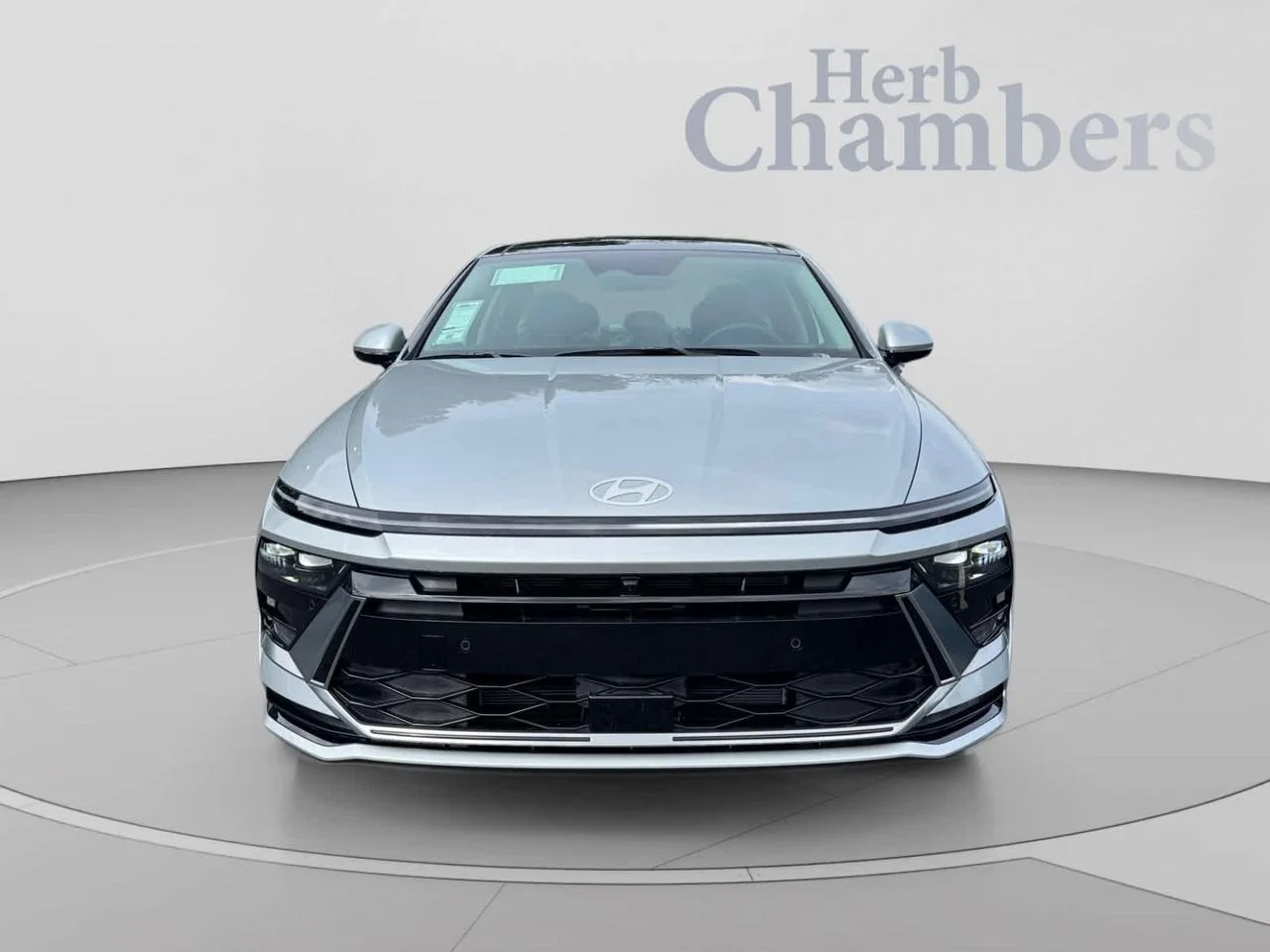 New 2026 Silver Hyundai Limited image 2