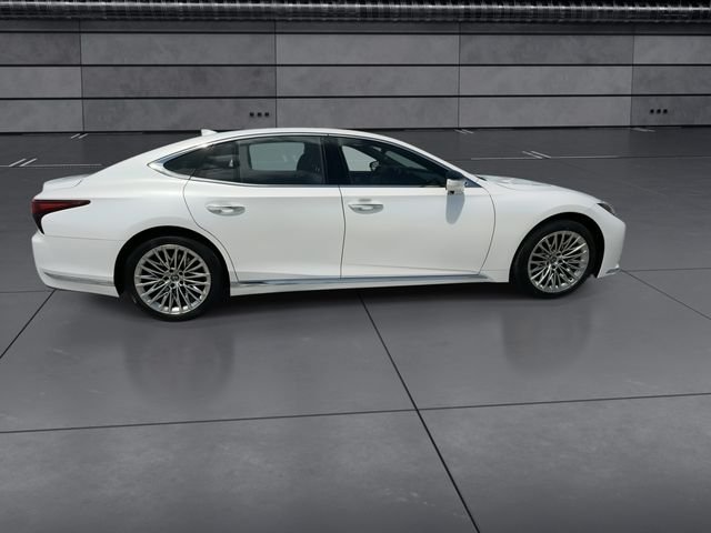 Certified Used 2024 EMINENT WHITE PEARL Lexus 500 image 9