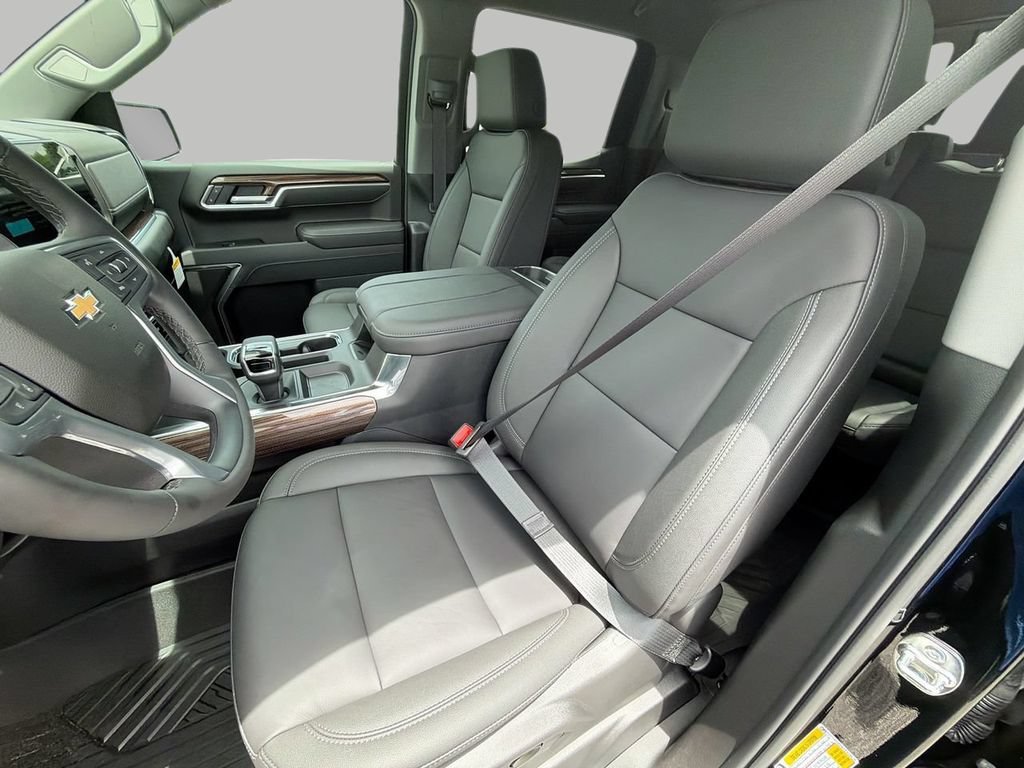 2026 Chevrolet Silverado 1500 LT - Photo 16