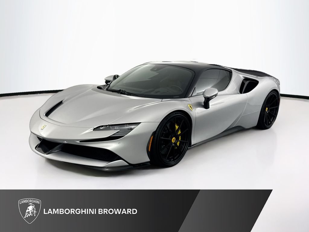 2021 Ferrari SF90 Base
