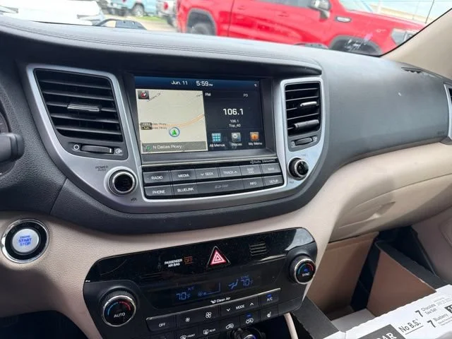 Used 2016 White Hyundai Limited image 10